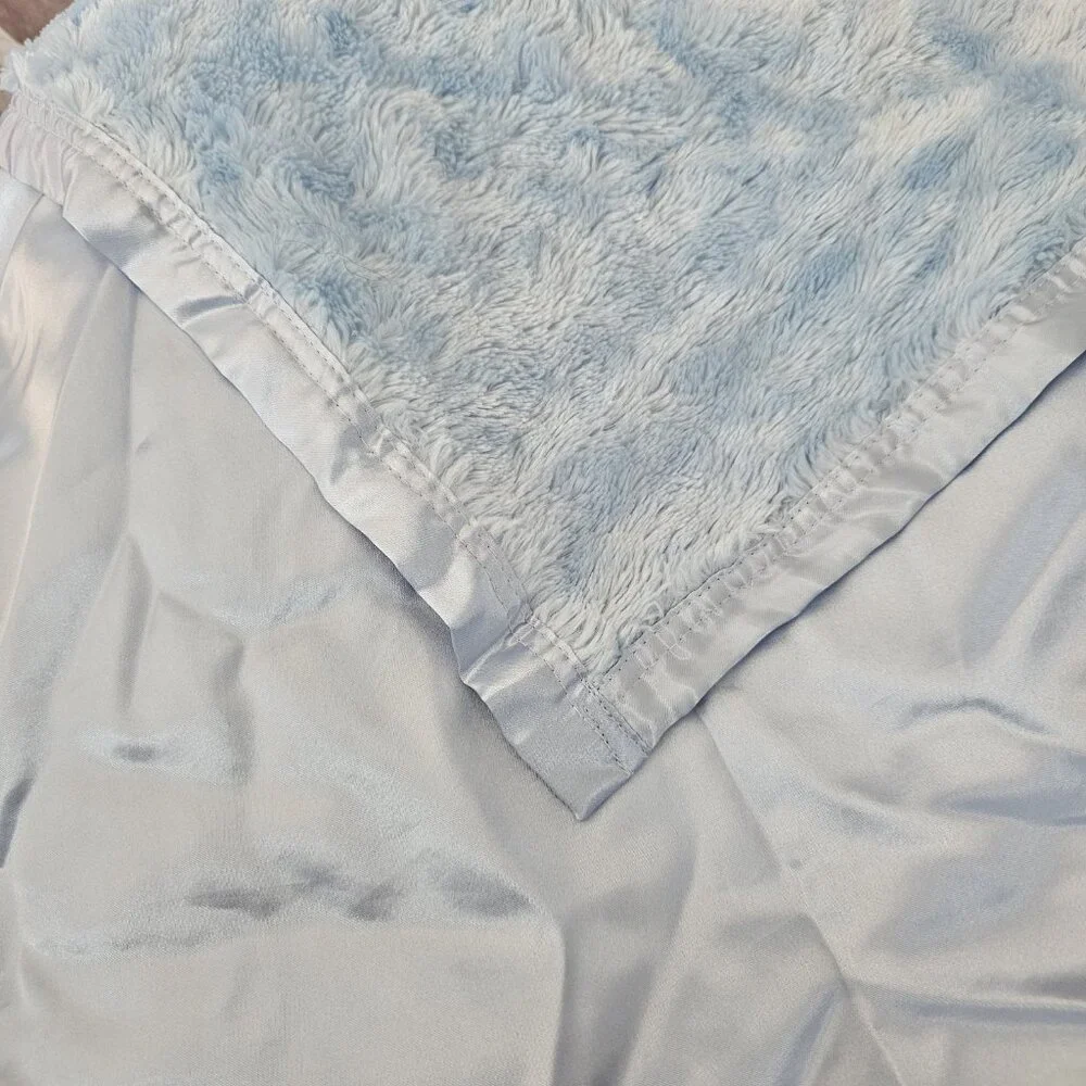 Small Wonders Baby‎ Blanket Light Blue Satin Trim Back Swirl Plush Soft